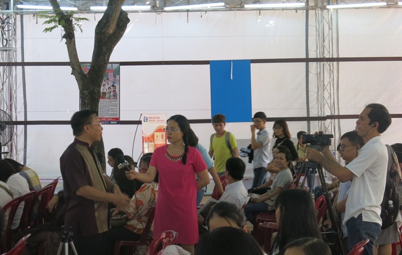 20160325 Ra mat HGT 18