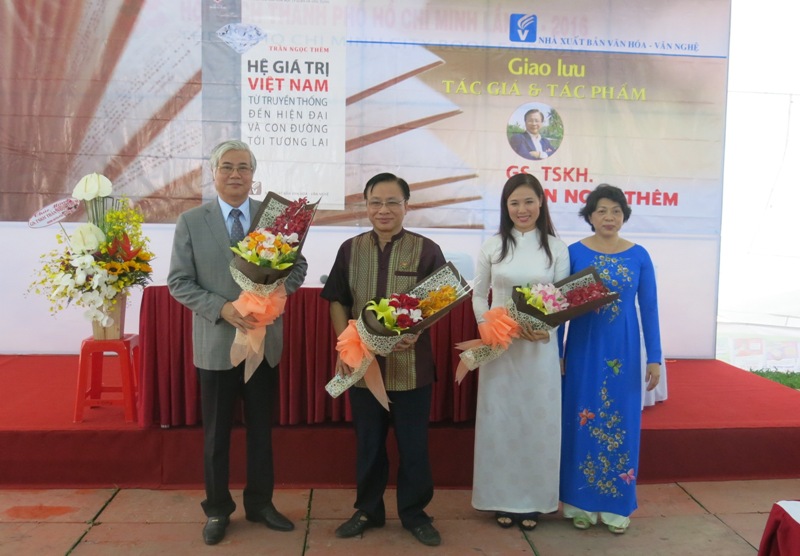 20160325 Ra mat HGT 25