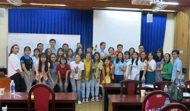 38840292 683618738658721 5832444980991361024 n