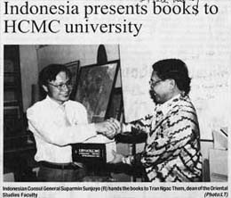 Trưởng khoa Đông phương học, 2002