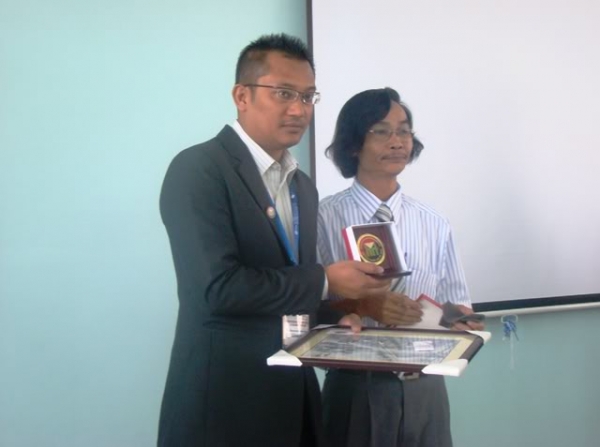 Giao lưu với ĐH Sultan Zainal - Malaysia