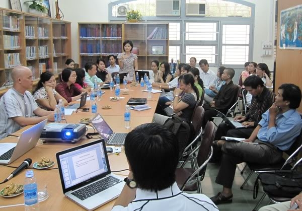 SHKH: C&aacute;i mới trong phương ph&aacute;p dạy v&agrave; học ở đại học v&agrave; sau đại học