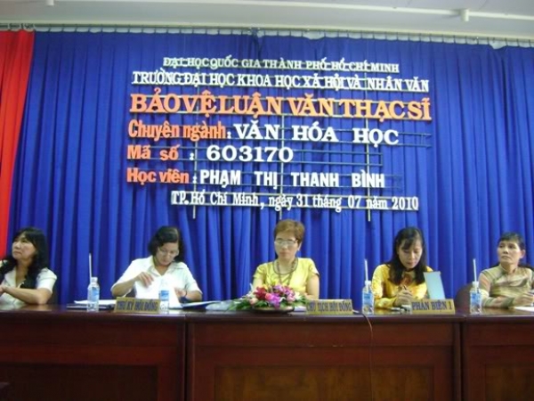 Bảo vệ LV ThS: Phạm Thị Thanh B&igrave;nh, Hồ Ngọc Đoan Khương