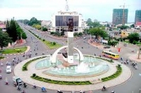 Trần Ngọc Th&ecirc;m. X&acirc;y dựng Bu&ocirc;n Ma Thuột như một m&ocirc; h&igrave;nh ph&aacute;t triển bề vững ở địa b&agrave;n T&acirc;y Nguy&ecirc;n