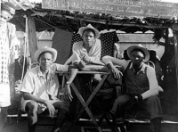 Jean Rouch. L&agrave;m phim d&acirc;n t&ocirc;̣c học