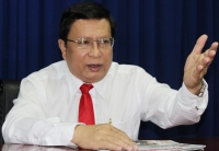 Hiệu trưởng gặp gỡ v&agrave; l&agrave;m việc với khoa Văn ho&aacute; học