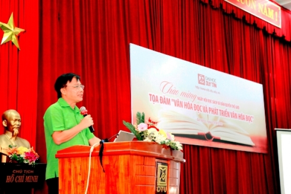 Ng&agrave;y S&aacute;ch v&agrave; Bản quyền thế giới: Từ văn h&oacute;a đọc đến hệ gi&aacute; trị Việt Nam