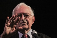 Hồ Sĩ Qu&yacute;. Immanuel Wallerstein với l&yacute; thuyết hệ thống thế giới hiện đại v&agrave; l&yacute; thuyết trung t&acirc;m &ndash; ngoại vi