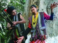 Tạ Quang T&ograve;ng. Nhạc cụ thi&ecirc;ng của đồng b&agrave;o T&acirc;y Nguy&ecirc;n