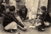 H&igrave;nh ảnh văn h&oacute;a Tết xưa (sưu tầm)